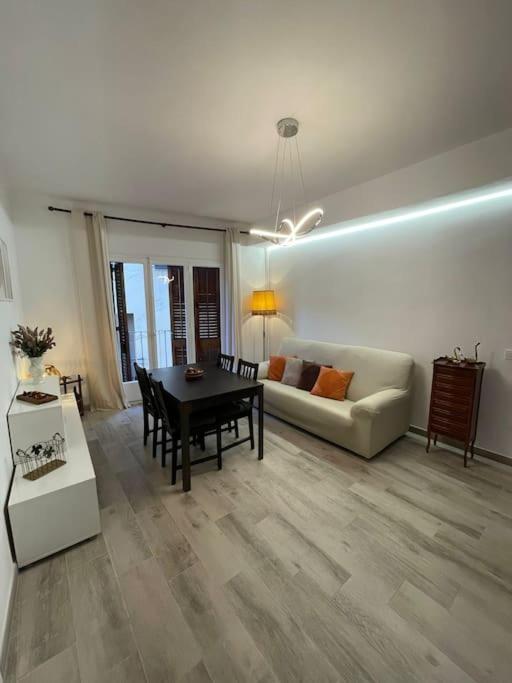 Habitacion Montgros En Casa Cami De Les Aiguees Monistrol De Montserrat Экстерьер фото