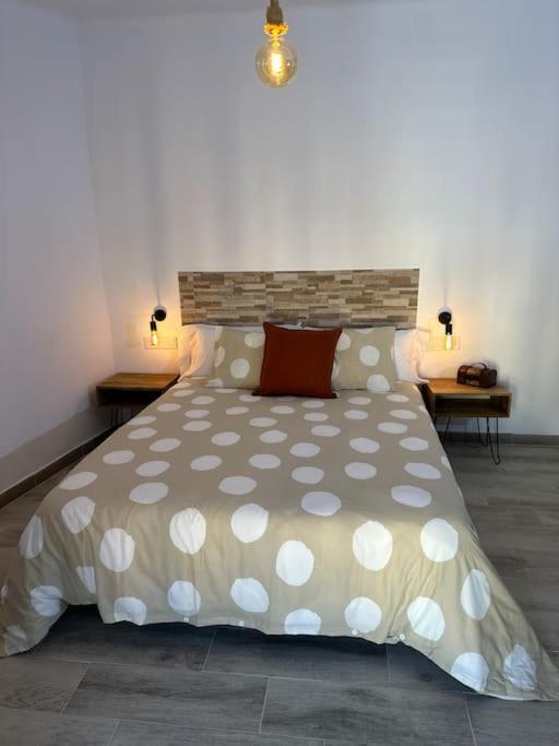Habitacion Montgros En Casa Cami De Les Aiguees Monistrol De Montserrat Экстерьер фото